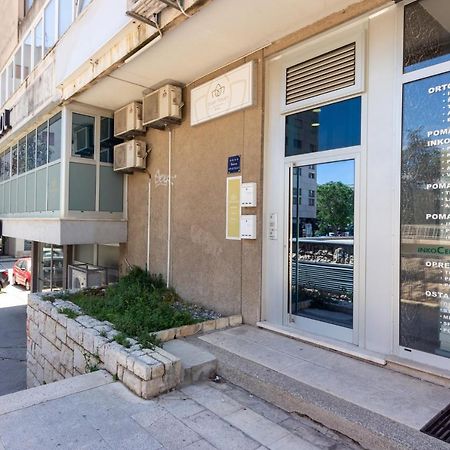 Apartments Lovret Flowers Split Luaran gambar