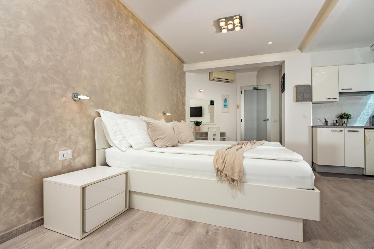 Apartments Lovret Flowers Split Luaran gambar