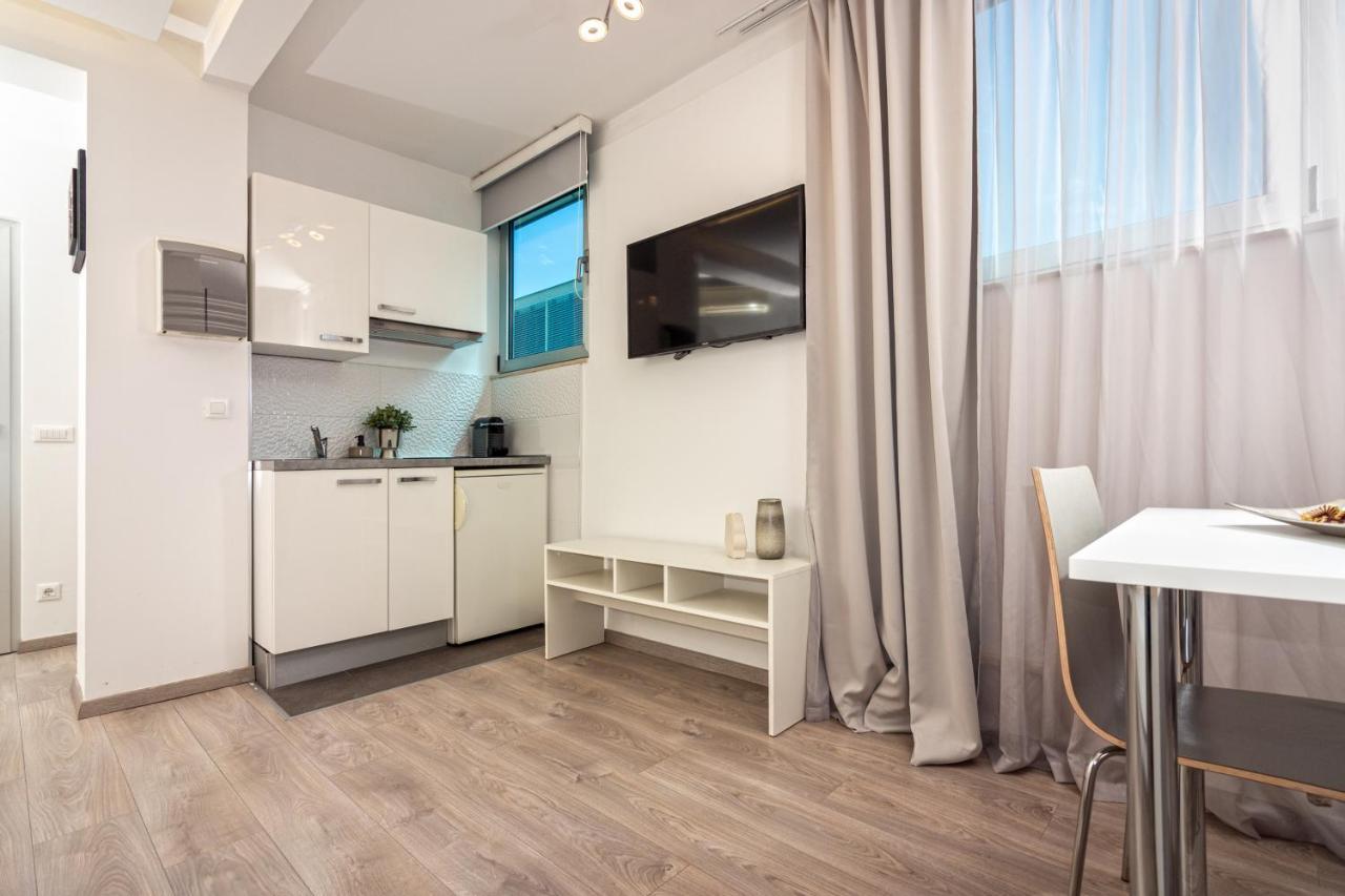 Apartments Lovret Flowers Split Luaran gambar