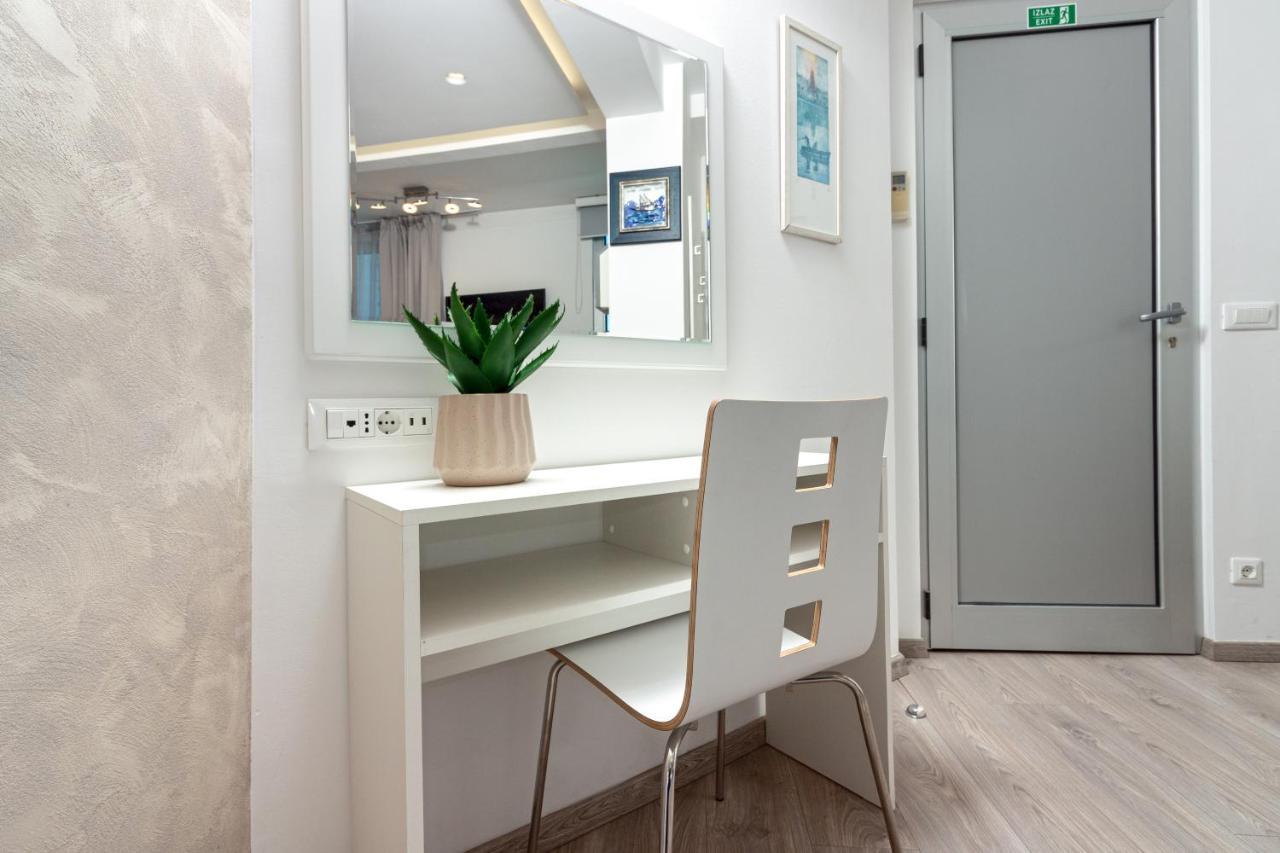 Apartments Lovret Flowers Split Luaran gambar