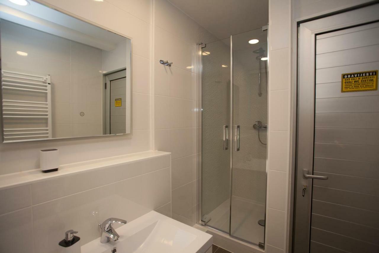 Apartments Lovret Flowers Split Luaran gambar