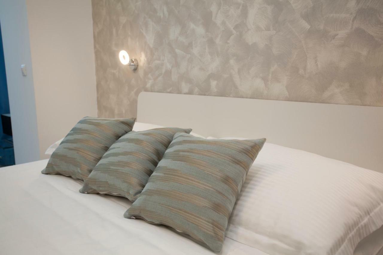 Apartments Lovret Flowers Split Luaran gambar