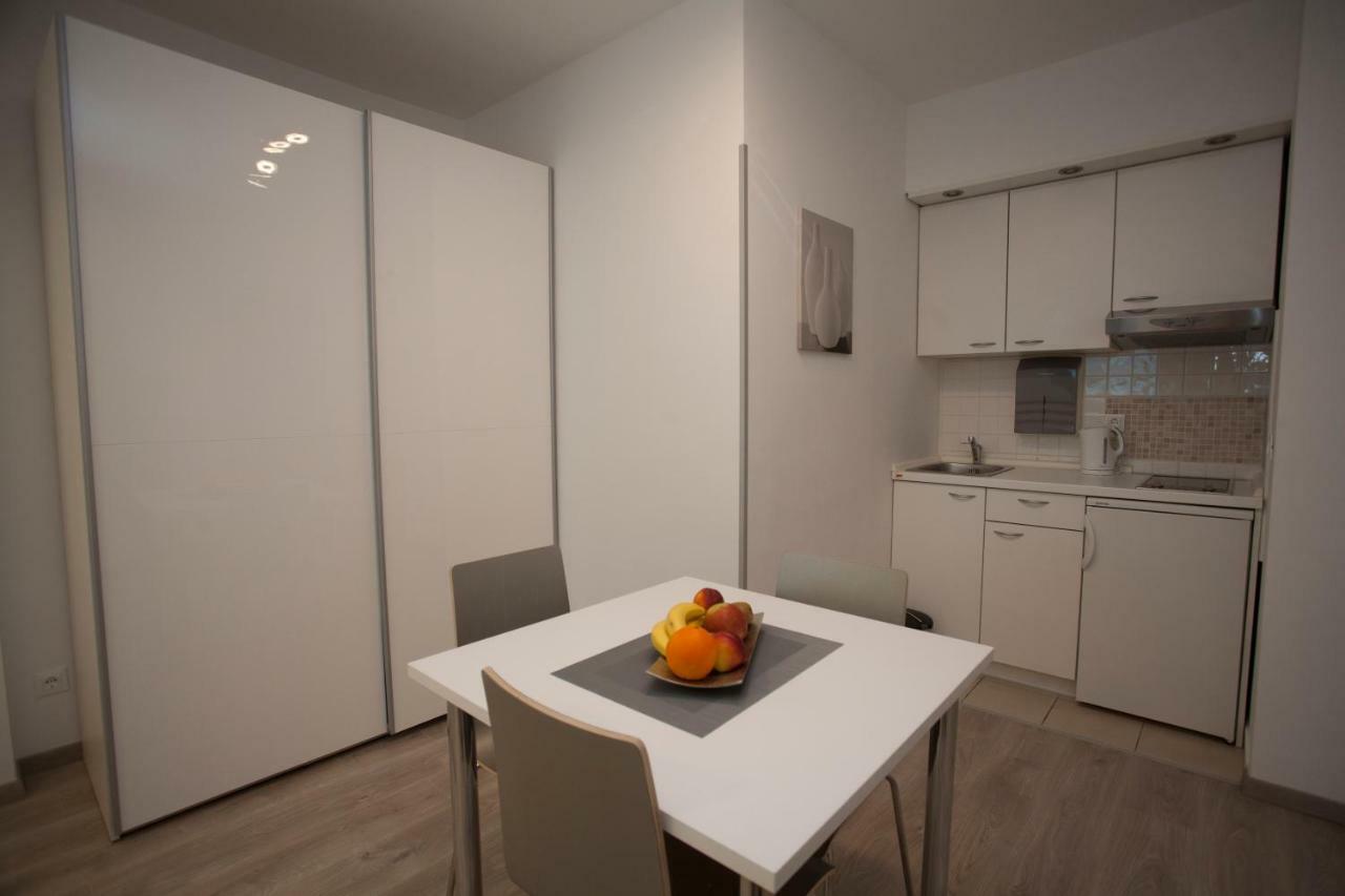 Apartments Lovret Flowers Split Luaran gambar
