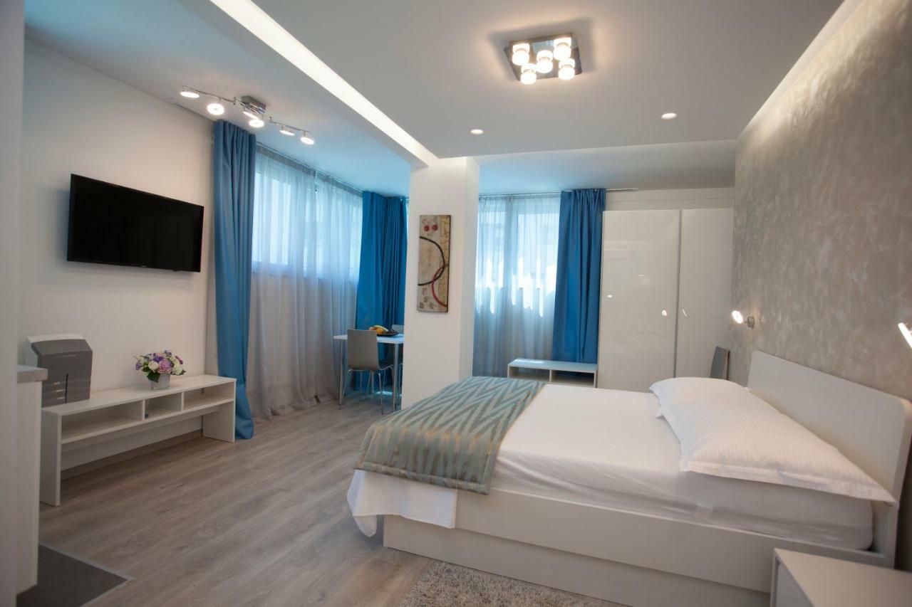 Apartments Lovret Flowers Split Luaran gambar